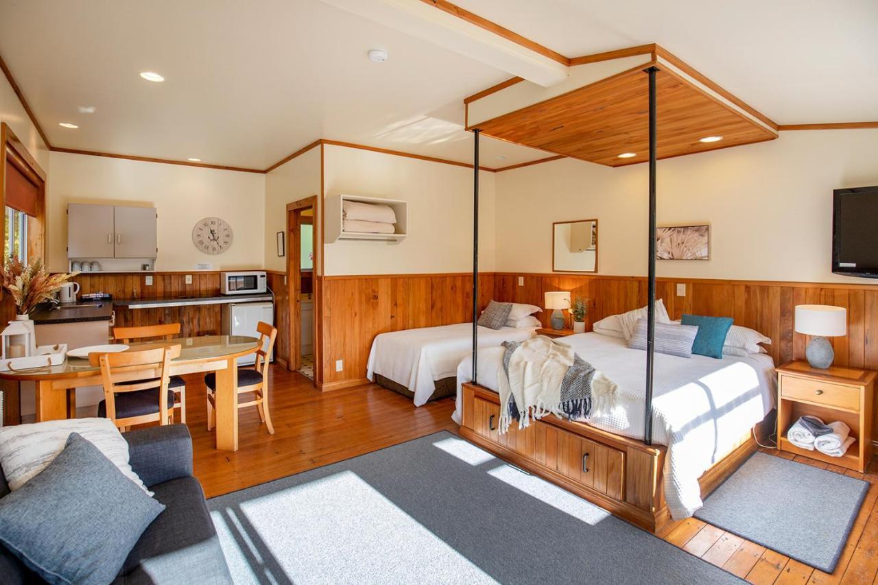 Punakaiki Beachfront Motels ภายนอก รูปภาพ