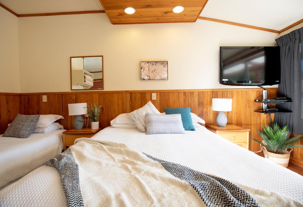 Punakaiki Beachfront Motels ภายนอก รูปภาพ