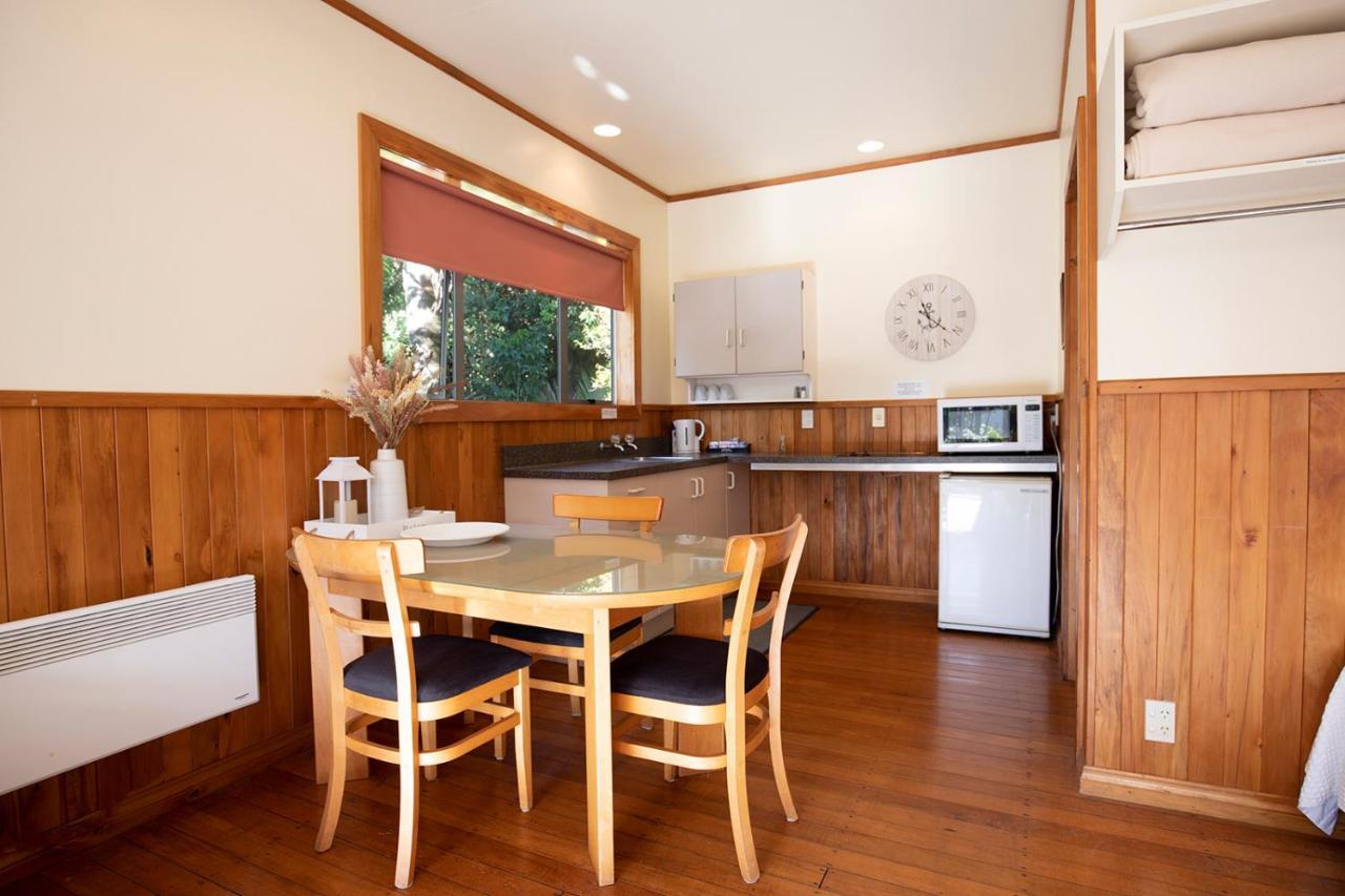 Punakaiki Beachfront Motels ภายนอก รูปภาพ