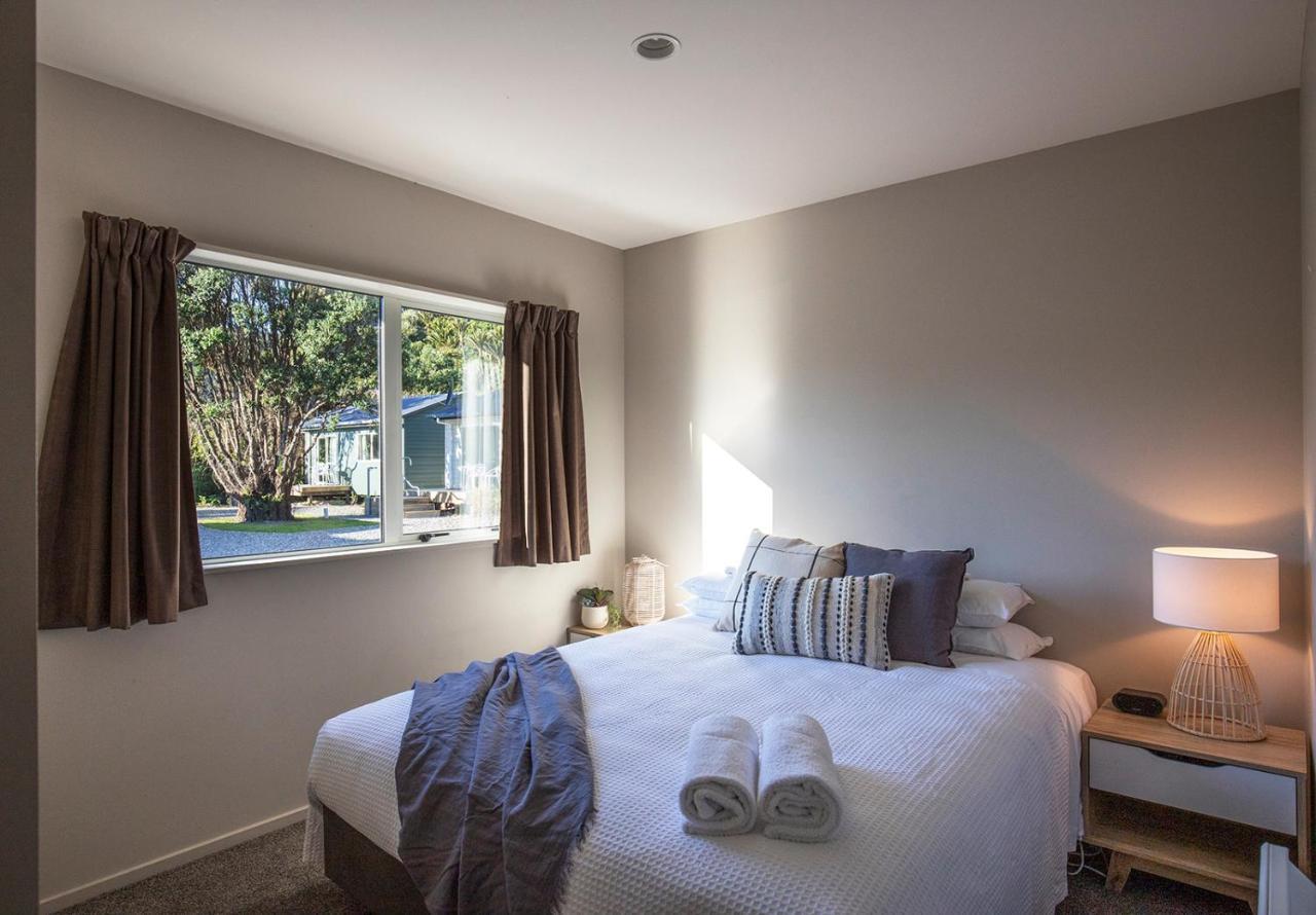 Punakaiki Beachfront Motels ภายนอก รูปภาพ
