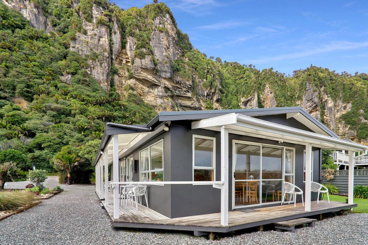 Punakaiki Beachfront Motels ภายนอก รูปภาพ