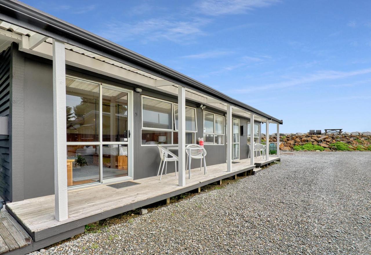 Punakaiki Beachfront Motels ภายนอก รูปภาพ