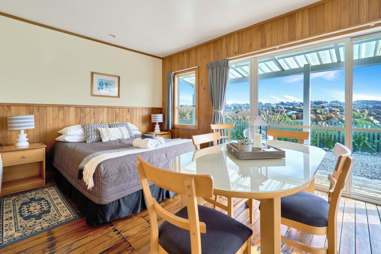 Punakaiki Beachfront Motels ภายนอก รูปภาพ