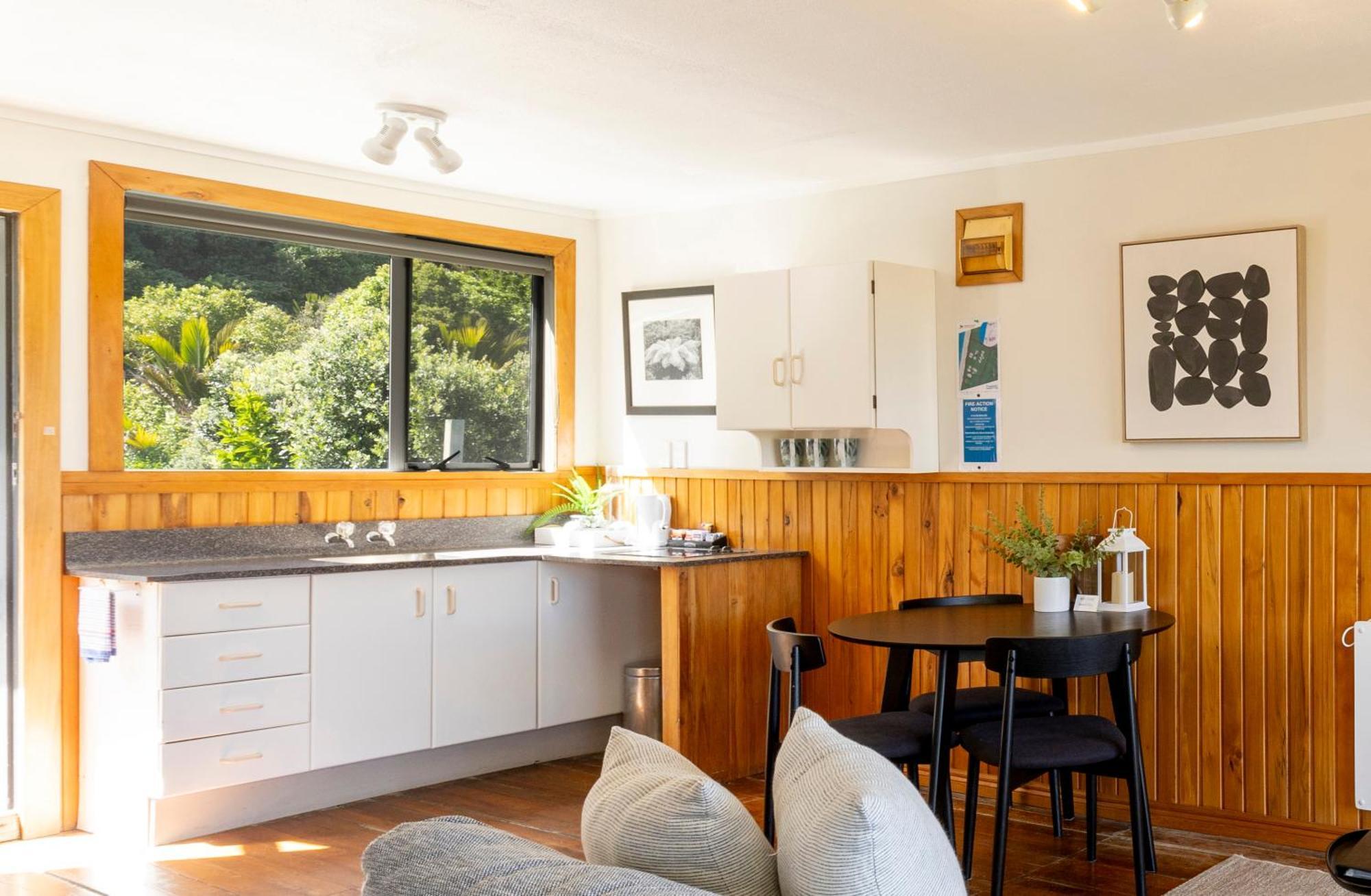 Punakaiki Beachfront Motels ภายนอก รูปภาพ