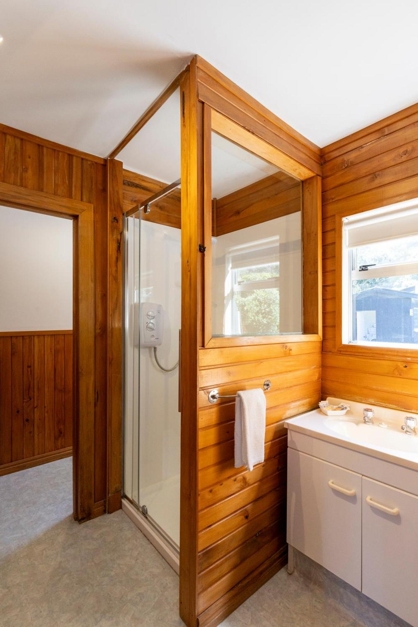 Punakaiki Beachfront Motels ภายนอก รูปภาพ