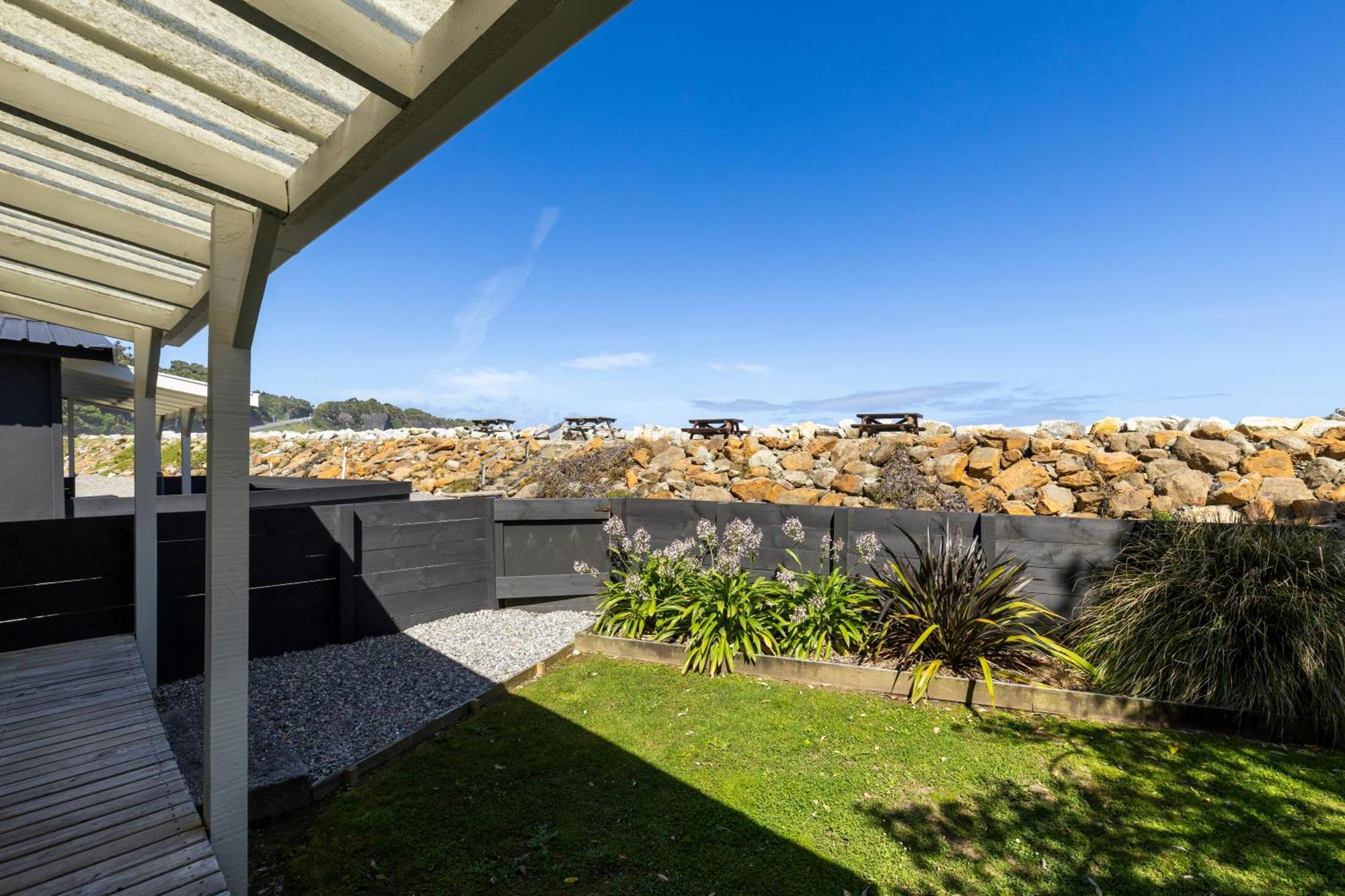 Punakaiki Beachfront Motels ภายนอก รูปภาพ