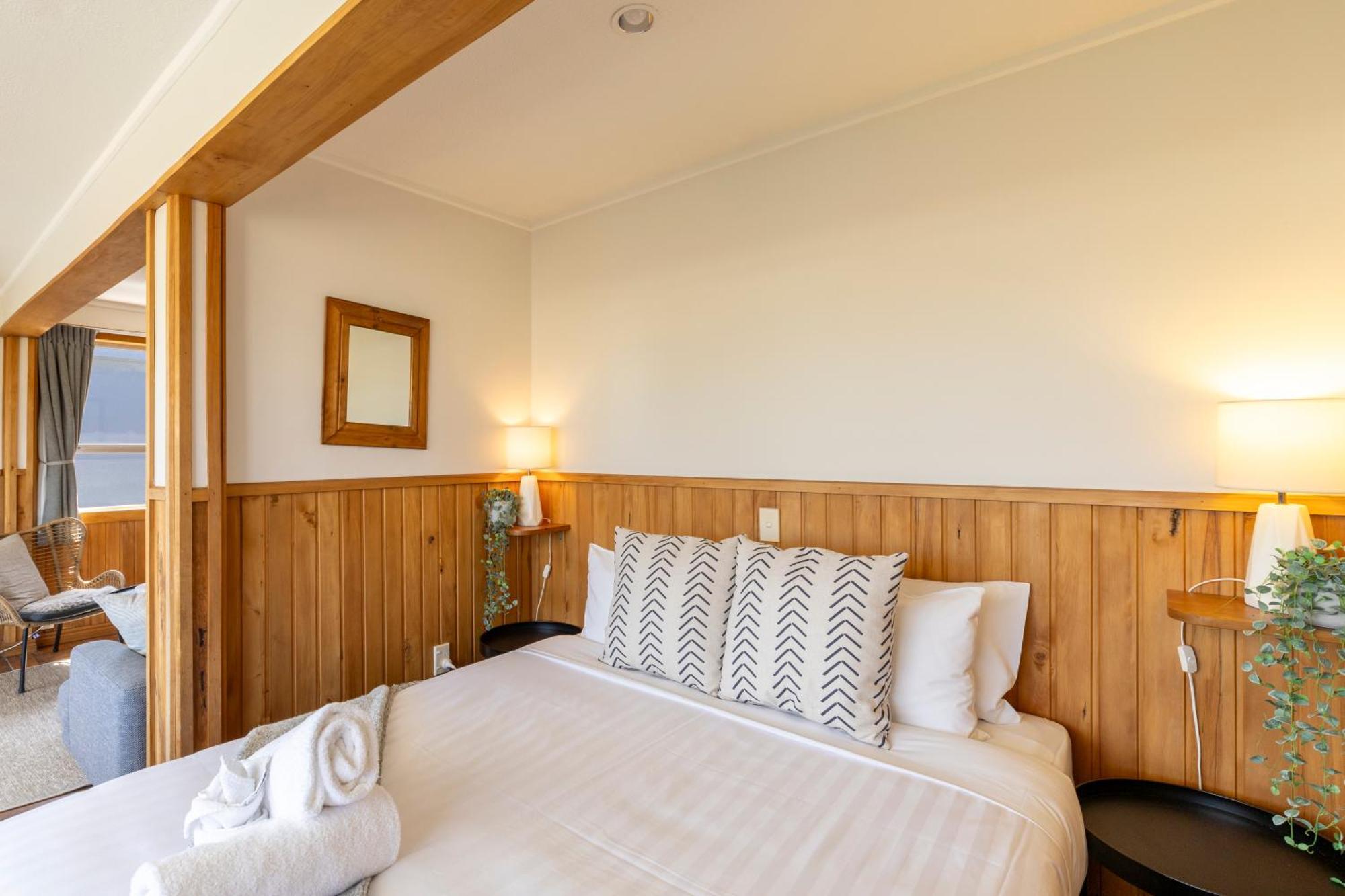 Punakaiki Beachfront Motels ภายนอก รูปภาพ