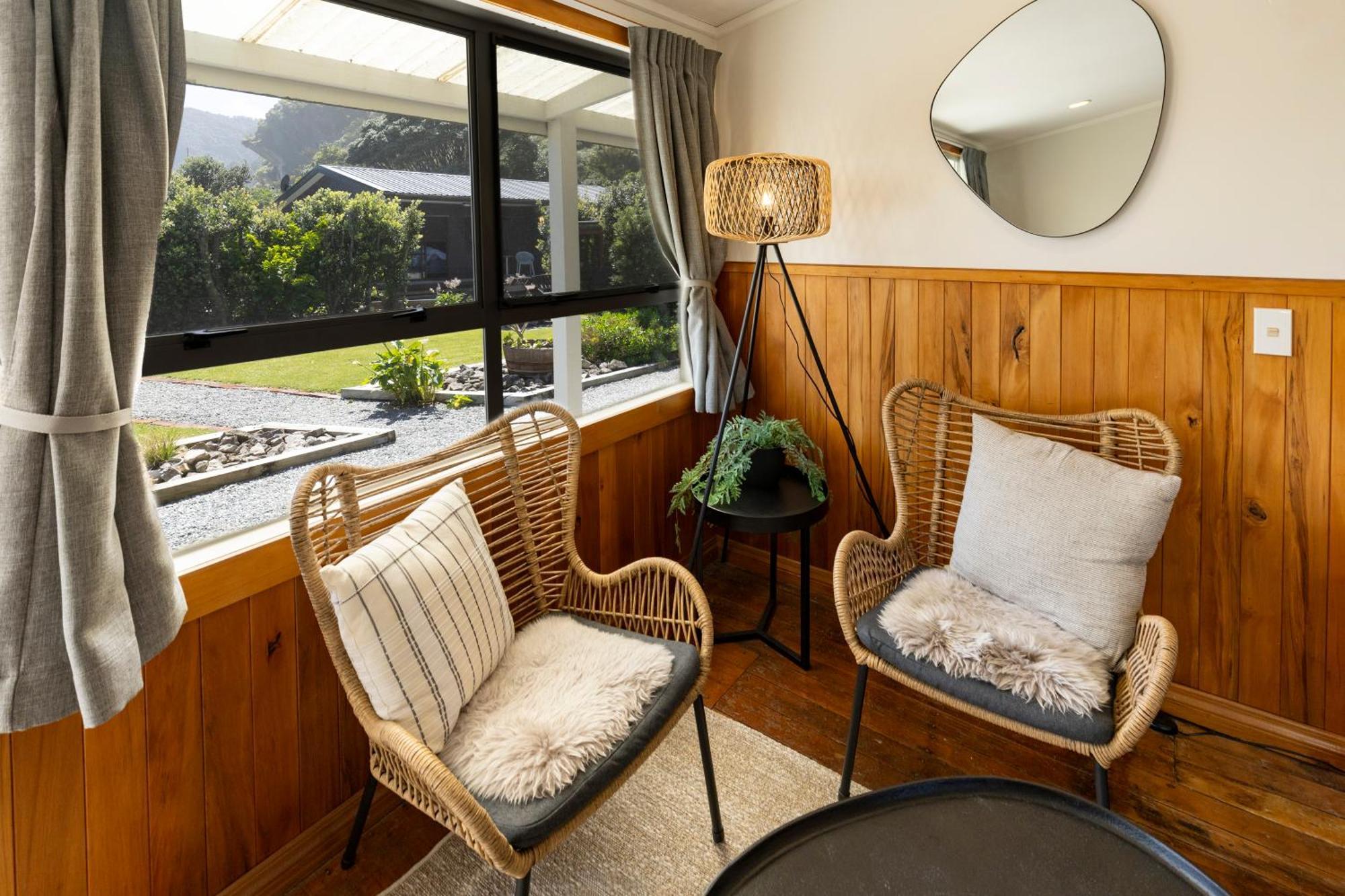 Punakaiki Beachfront Motels ภายนอก รูปภาพ