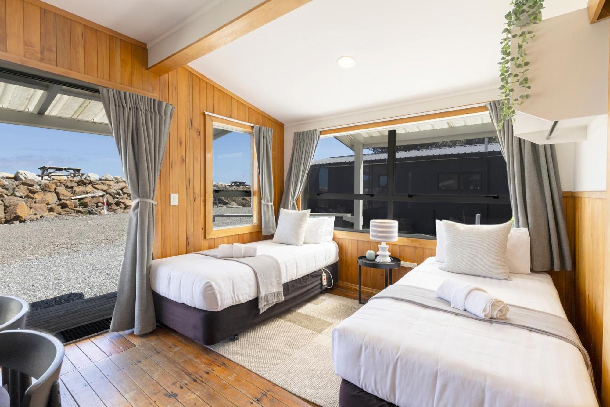 Punakaiki Beachfront Motels ภายนอก รูปภาพ