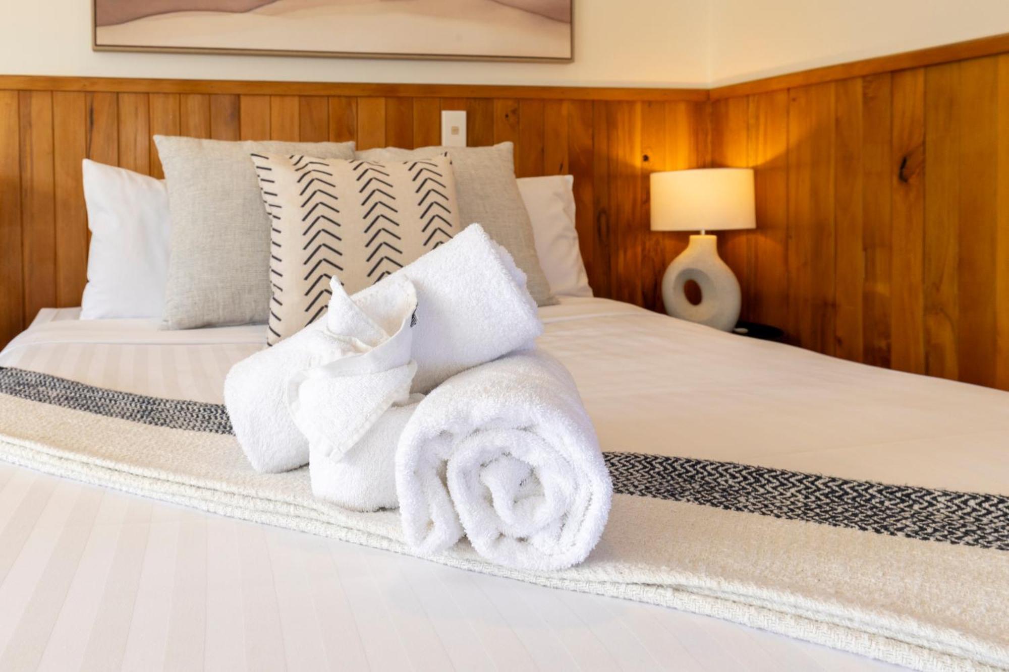 Punakaiki Beachfront Motels ภายนอก รูปภาพ